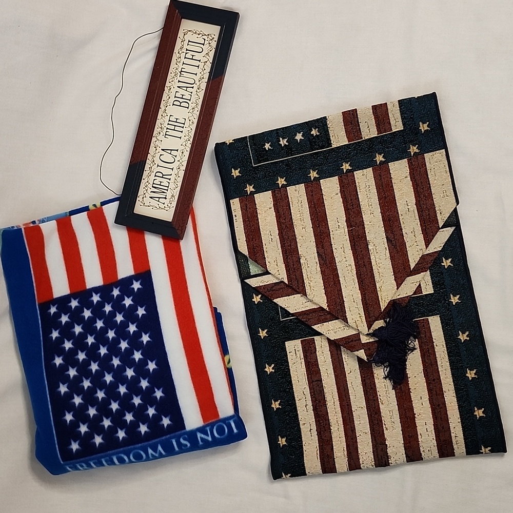 NWT American Table Runner, Plaque and Polyester  Blanket
